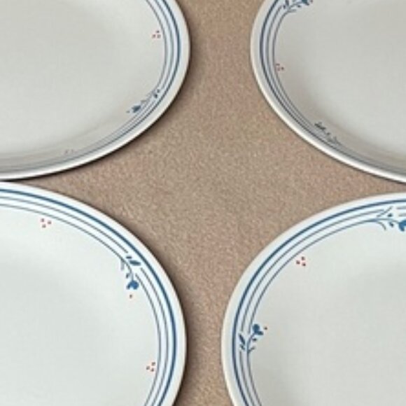 Corelle Country Violets 12 pc Dinnerware Set for 4 - Picture 10 of 12
